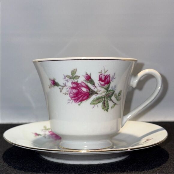 Crescent Fine China Teacup and Saucer - Picture 1 of 7